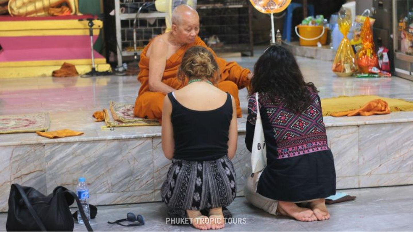 Red thread in Phuket - photo 4